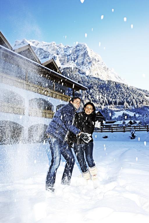 Hotel Alpen Residence Ehrwald Exteriör bild