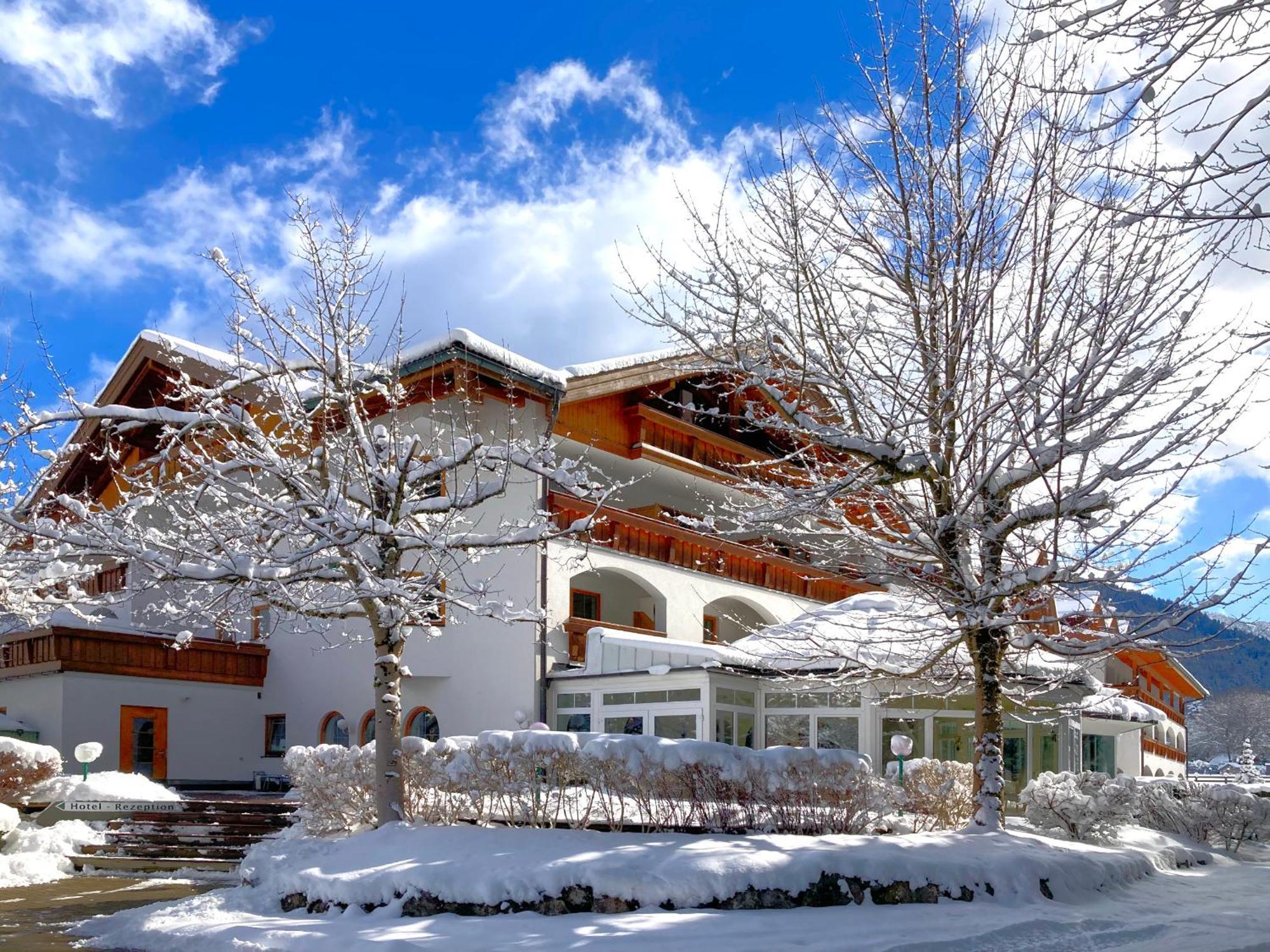 Hotel Alpen Residence Ehrwald Exteriör bild