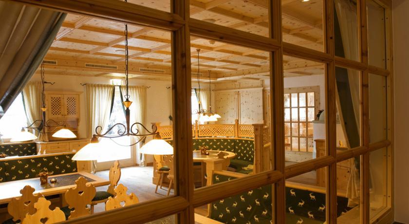 Hotel Alpen Residence Ehrwald Exteriör bild